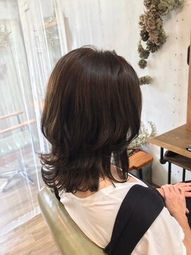 ラパヘアー(Lapa hair) 伸ばしかけでも綺麗なウルフスタイル