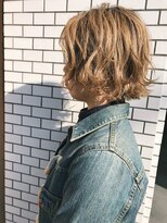 フロート 小阪店(float) ハニーイエロー_クールショート ピンクグレージュ ボブルフ