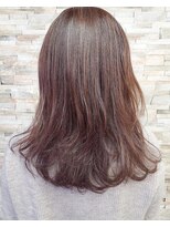 コモド ヘアー メイク(comodo hair make) ゆる巻きセミディ