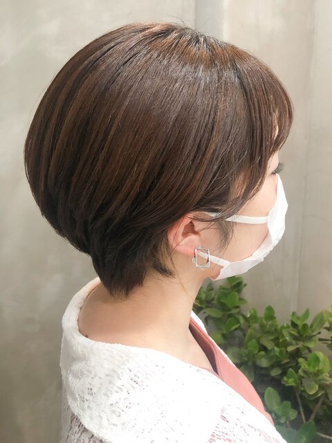 丸みのある女性らしいショート/横浜髪質改善
