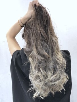 エイト 北千住店(EIGHT) 大人可愛い小顔ミディ20代30代レイヤーインナーウルフ北千住105