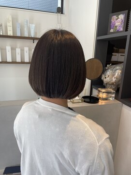 シエン(CIEN) ボブ/切りっぱなし/グレージュ/ミニボブ