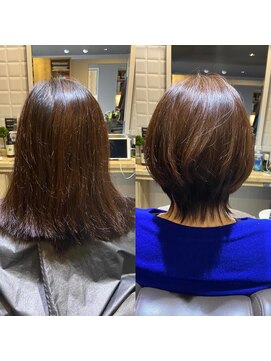 カミケンガレリア(kamiken. galleria) 襟足軽め美髪くびれミニウルフ小顔ひし形【カミケンガレリア】