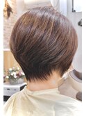 ショートボブ