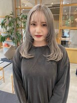 フェリア 梅田(FERIA)&nbsp;ホワイトグレージュ×お顔周りレイヤー