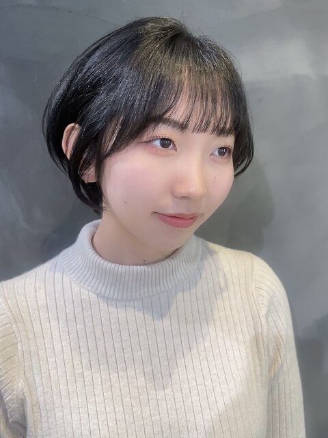 ”short bob×dark olive“