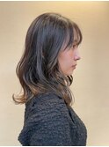 セミロングセミディくびれヘア20代30代40代