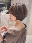 小顔に見える大人美人ショート