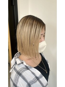 ハイク(HYKE) 切りっぱなしボブ