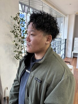 ナンバーツーヘブン(Number 2 heaven) アップバング×ツイストパーマ