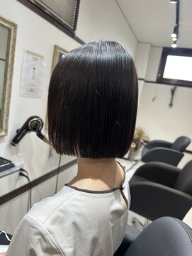 ピース(Peace) 首元スッキリボブ