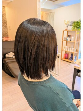 ラルリーブル(Lall Libre) ウルフボブレイヤー髪質改善ストレート