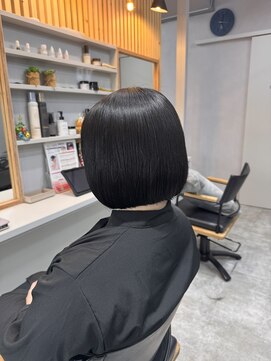 20代ママの肩上コンパクトボブ｜育児中でもまとまる時短ヘア