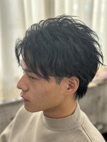 トゥーミー(to mee)&nbsp;【メンズ】大人気！センターパート波巻きマッシュ【小松】