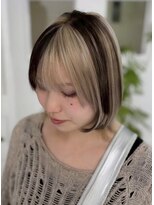トイロ(toiro)&nbsp;レイヤーカットミルクティーベージュブリーチなしダブルカラー