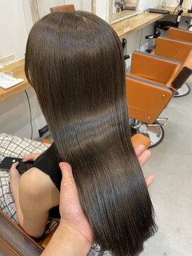 ネイヴィル(navile) 10代20代おすすめ◎ブリーチなしのオリーブベージュ◎