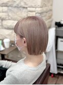切りっぱなしハイトーンボブ