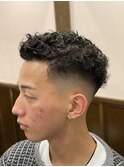 ショートアフロ