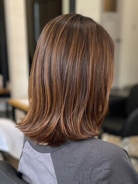 アトリエコア(Atelier Coa) ショートカットハンサムショートハイライトダブルカラー前髪あり