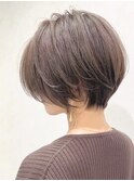 美髪シアーカラーピンクブラウンショートカット切りっぱなしボブ