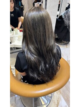 ロンドローズ 名古屋(Lond damaskRose) ブリーチ 学割 オリーブベージュ レイヤーカット リタッチ 861