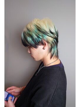 ルクール ヘアー プレジー(Le Coeur HAIR Plaisir) ホワイトブロンド×ターコイズ×ブラック