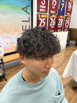 ルッカヘアガーデン バイ ラッシュゴールド(RUCCA HAIR GARDEN by LUSH GOLD) 波巻きパーマ