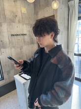 《*波巻きスパイラルパーマ×マッシュウルフ*》刈り上げマッシュに飽きた方にもオススメです＊[メンズ]