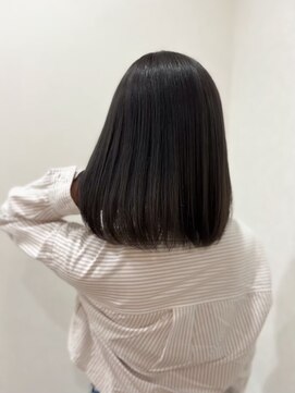 リム(Limb) グレージュ