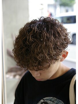 メンズギフト(men's GIFT) 刈り上げツーブロック波巻きスパイラルパーマメンズマッシュ