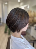 エリン バイ リル ヘアー 本陣(eLin by LiL hair)&nbsp;グラボブ／上品さとナチュラル感を両立した大人スタイル◎