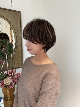 マッシュショートボブ/透明感ハイライト/高保湿トリートメント