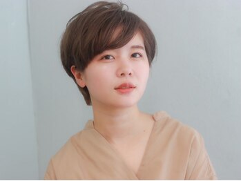 グラッシー センター北店(GLASSI)の写真/【小顔】【ひし形】【美シルエット】を追求したGLASSI独自の大人ショートボブ[センター北/センター北駅]