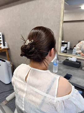 エニル(ENYL) タイトなカチモリアレンジスタイル