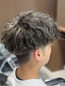 バーバーショップグランツ(Bar ber Shop GRAnt'z) ツイストスパイラルパーマ