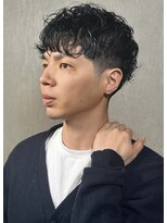 ノア(NOA)&nbsp;スペインカール/テーパーフェード/上品