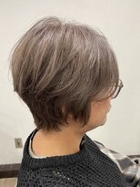 ヘアメイクアクト 都賀店&nbsp;シルバーサンドベージュ