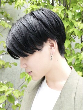 フィフス(fifth) 韓国風トランクスヘア センターパート かき上げヘア△
