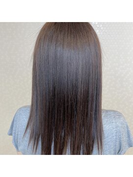 ヘアーアンドメイク ドレス(DRESS) りんご幹細胞トリートメント