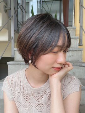 ロンド ストラーダ 心斎橋(Lond strada) ショート×ハイライト白髪ぼかし×シルキーベージュ[心斎橋]