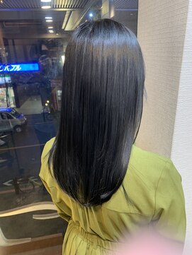 ティアマット 赤坂(Tiamat) 王道黒髪ツヤストレート