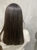 ティティ(TiTi)&nbsp;スモーキーグレージュカラー [TiTi_福田りの]