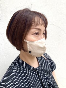 ヴァロ(Valo) 前下がりショート／短い前髪／30代/40代/50代