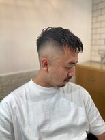 イナセパーラー(INASE PARLOR)&nbsp;ショートヘア×スキンフェード