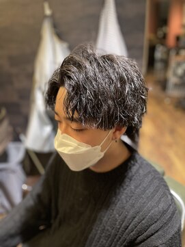 エクファフォーメン(EX-FA FOR MEN) ウルフ/アッシュブラック/カルマパーマ/ベリーショート/瀬田