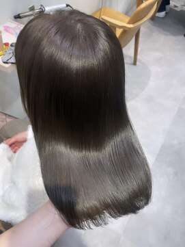 ロカ(roka) ブリーチなしオリーブカラー