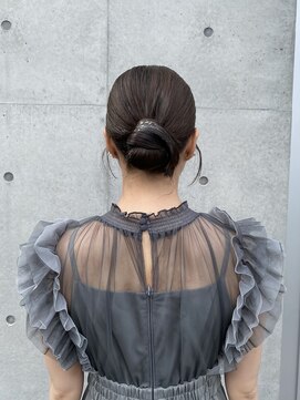 ビューズ(VIEWS) お呼ばれヘア/シニヨン/ヘアセット(表参道駅)