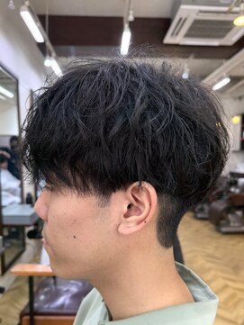 レボルトヘアー(R EVOLUT hair) 無造作パーマ刈り上げマッシュシャドウパーマ眉毛柏市柏駅