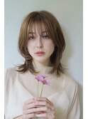 パーソナルカラー春タイプ　軽めの菱形ミディアムレイヤー