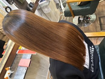 キートス ヘアーライフクリエイター(kiitos hair life creator)の写真/『Silkkine シルッキネ』フィンランド語で「シルクの様な」という意味を込めた独自のプレミアムケアライン